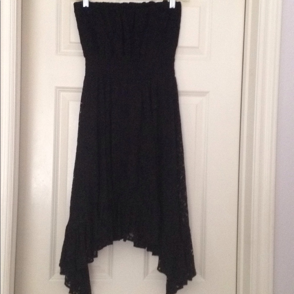 * SOLD NWOT Guess strapless black dress - Picture 2 of 4